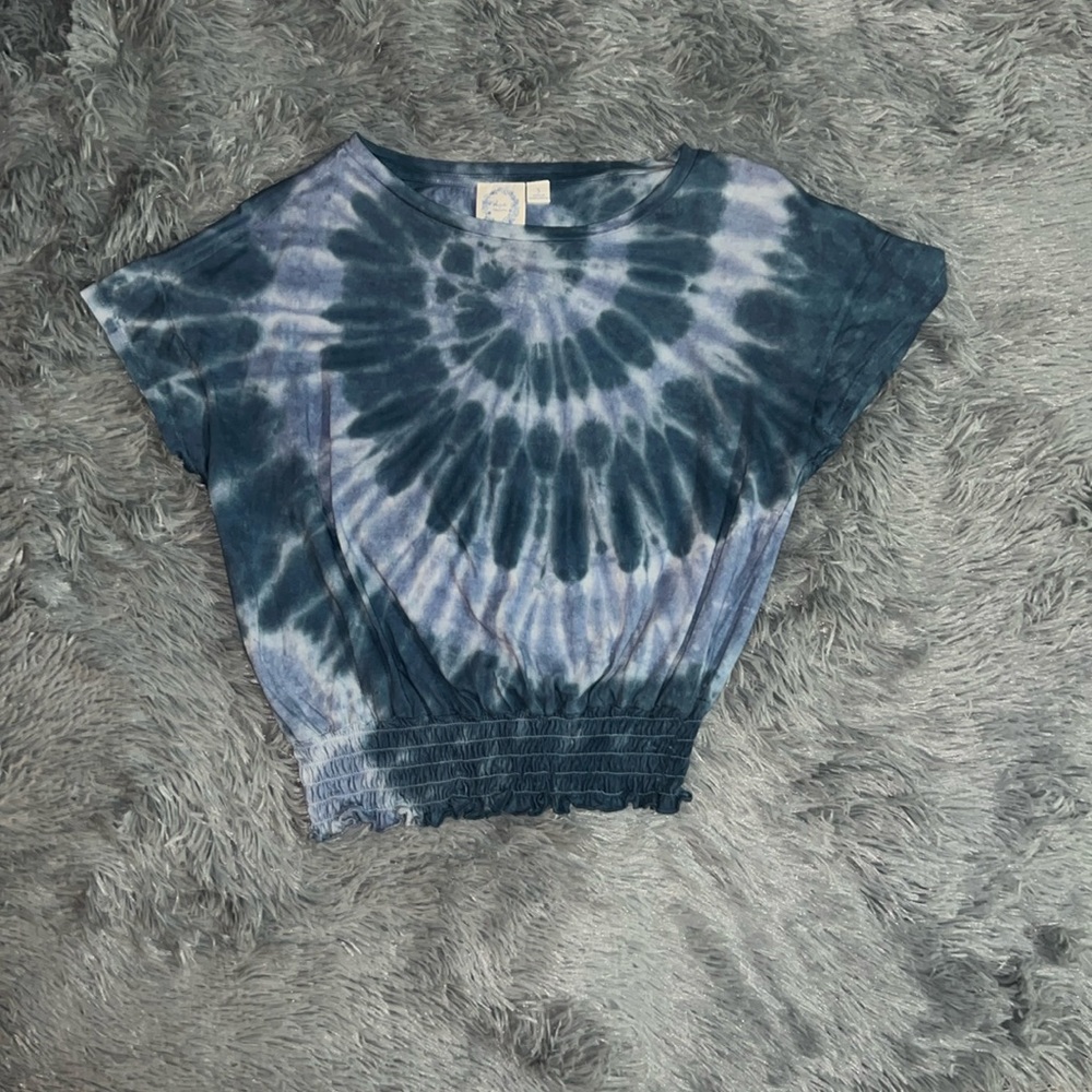 NWOT Sinched tie dye top